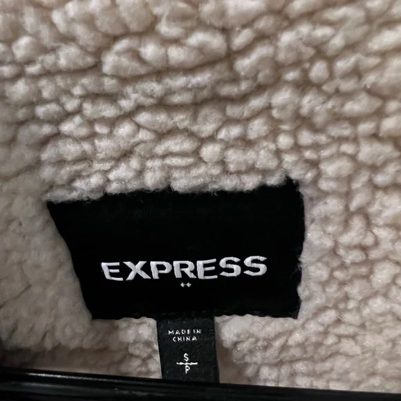 Express Cream Sherpa Jacket - Picture 2 of 2